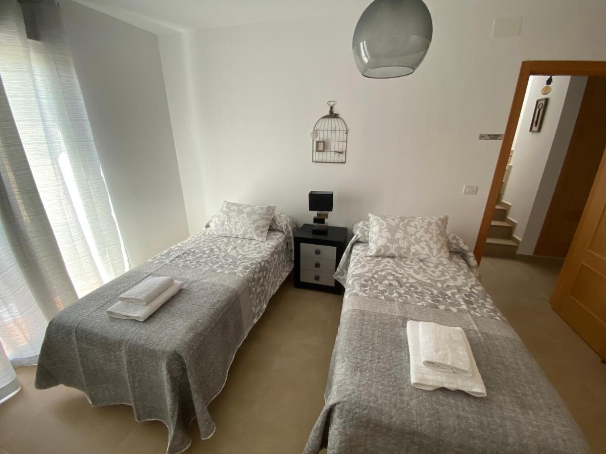 Mirador Deluxe Apartment Segura de León Екстериор снимка